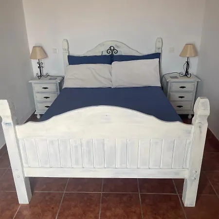 Bed and breakfast Viva España Comares