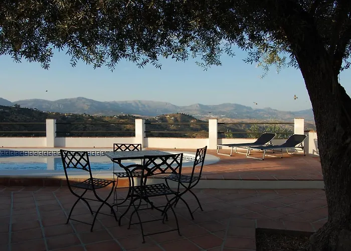 Viva Espana Bed & Breakfast Comares