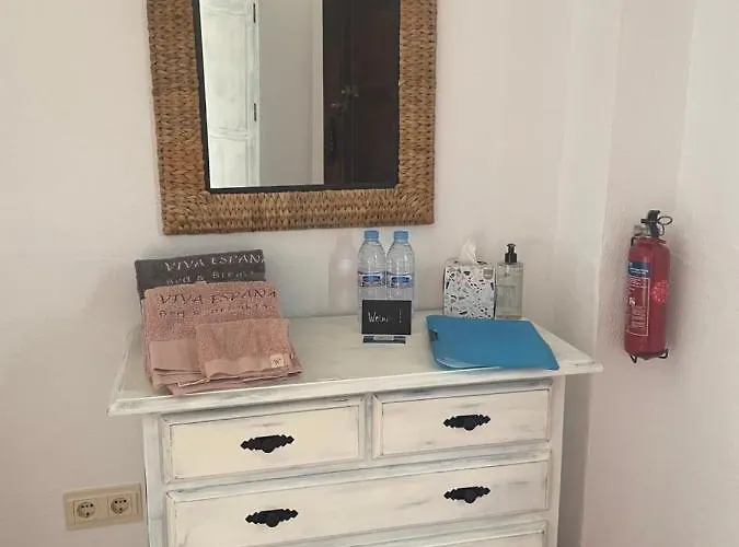 Viva Espana Bed & Breakfast Comares
