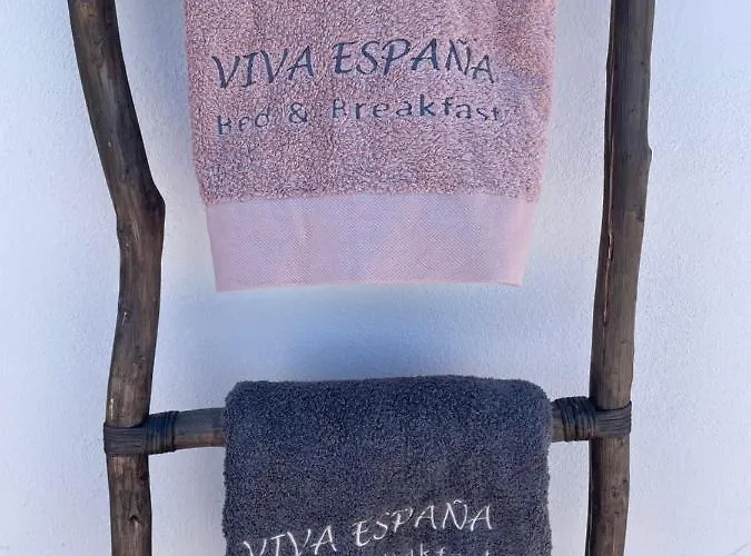 Viva Espana Bed & Breakfast 3*